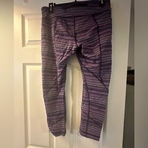 Lululemon mid rise capri pace rival leggings size 10